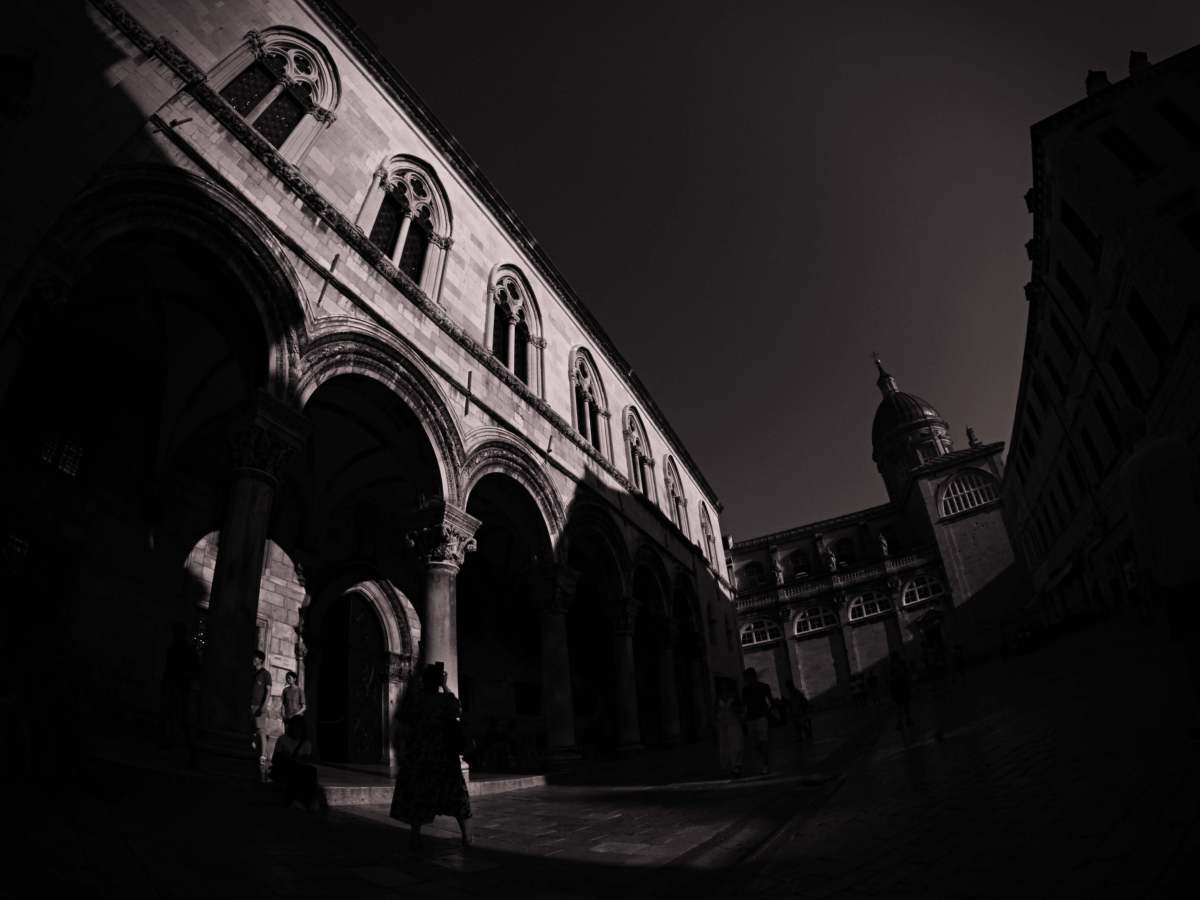 La vida y esas&nbsp;cosas